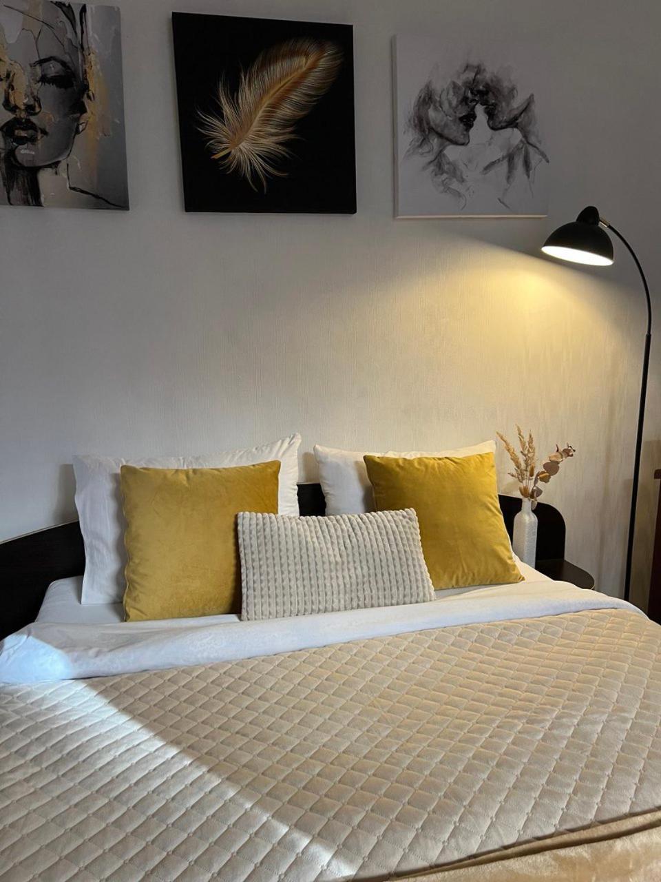 Cozy Apartment Near The Lviv National Opera Exteriér fotografie